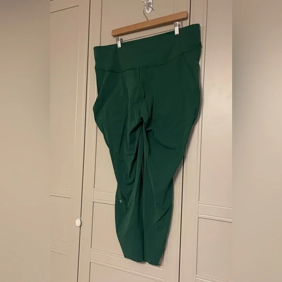 Lululemon Base Pace High-Rise Running Tight 28" *Brushed Nulux - Everglade Green - Picture 12 of 13